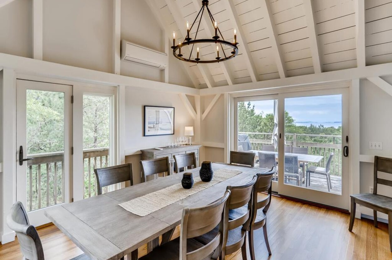 Martha's Vineyard gallery image 13